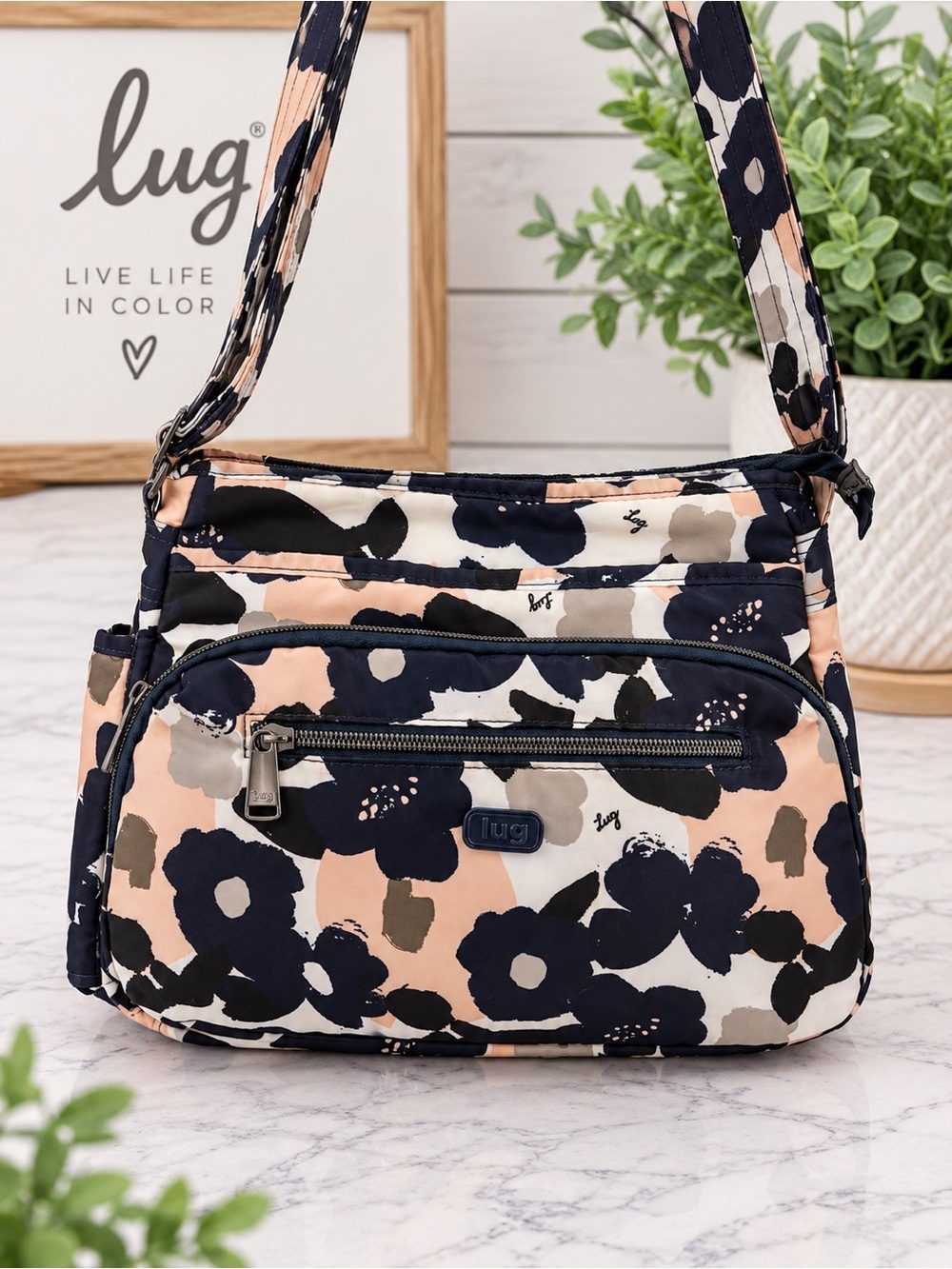 Lug Shimmy Abstract Floral